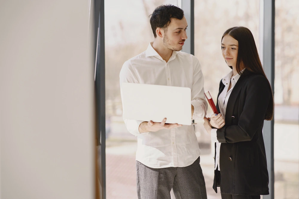 How to Make Job Seekers Want You (Before You Post)